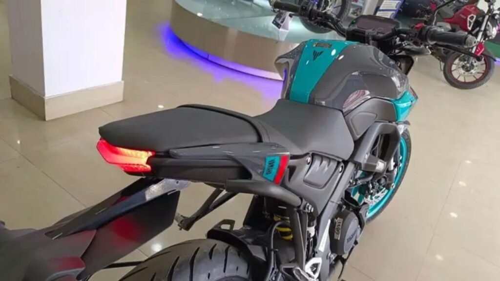 Yamaha MT-15 2025